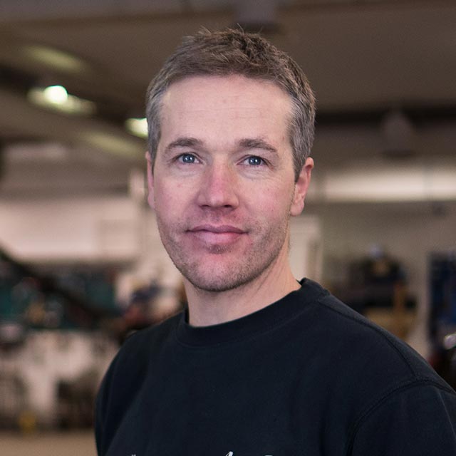 Fredrik Olofsson - Alanders bil i Östersund